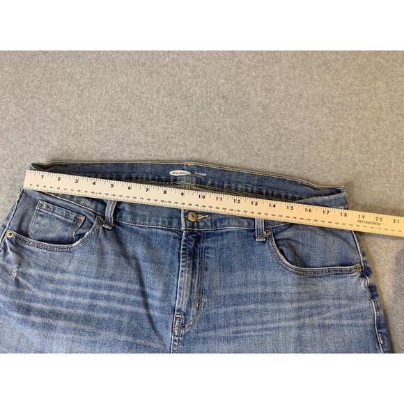 Old Navy Womens Siz 16 Mid Rise Jeans Busted Knee Boyfriend Blue Denim - Picture 7 of 7